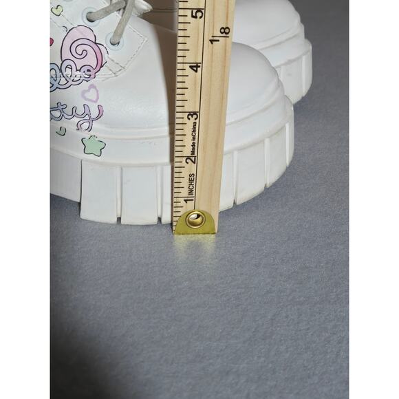 RARE**Bershka x Sanrio Hello Kitty collaboration | eBay **RARE**Bershka x Sanrio Hello Kitty collaboration